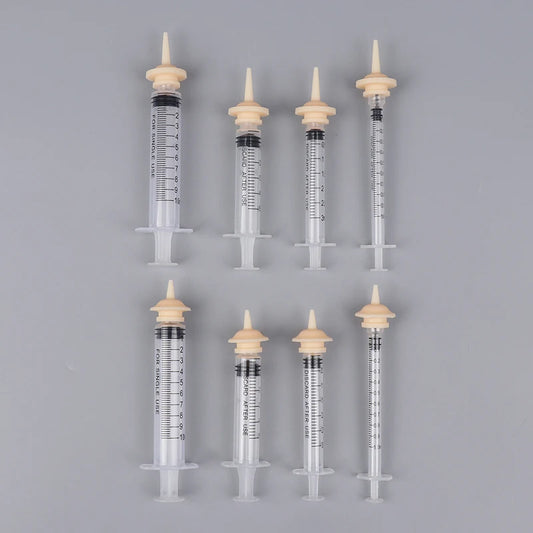 Biberon e Siringa per Alimentazione di Cuccioli e Gattini – Con Beccuccio in Silicone